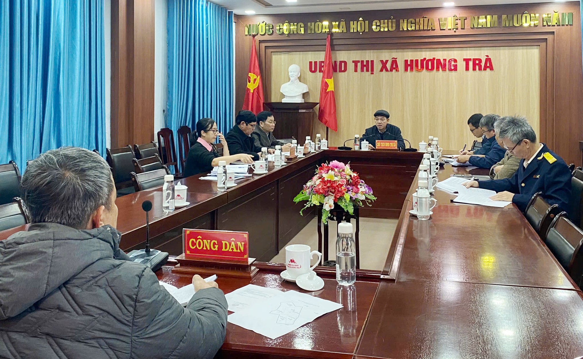 Chủ tịch UBND TX Hương Trà tiếp công dân định kỳ