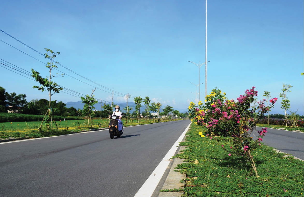 Phong Điền ngày càng xanh, sạch, sáng