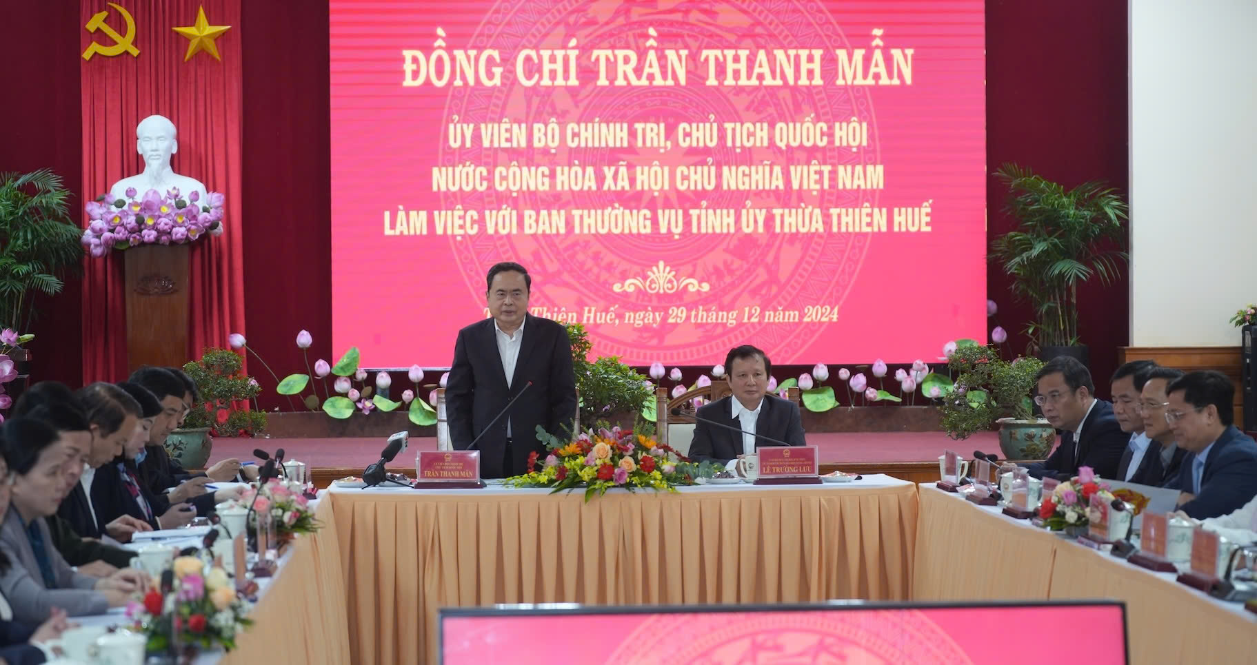 Tiếp tục nghiên cứu, duy trì cơ chế đặc thù để Thành phố Huế phát triển xứng tầm