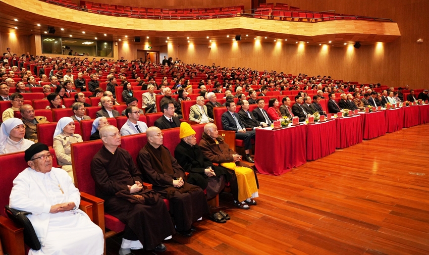 Chính sách tốt để giữ chân người tài