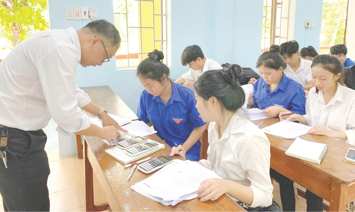 Nâng tỷ lệ tốt nghiệp ở khối giáo dục thường xuyên