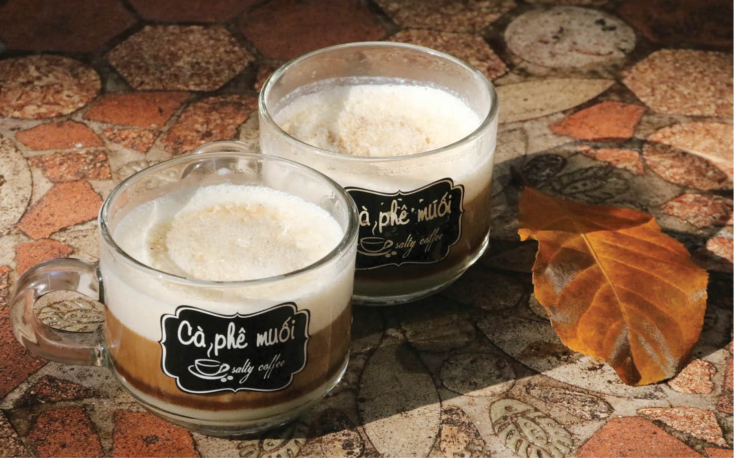 Cà phê muối đem cả thế giới về Huế