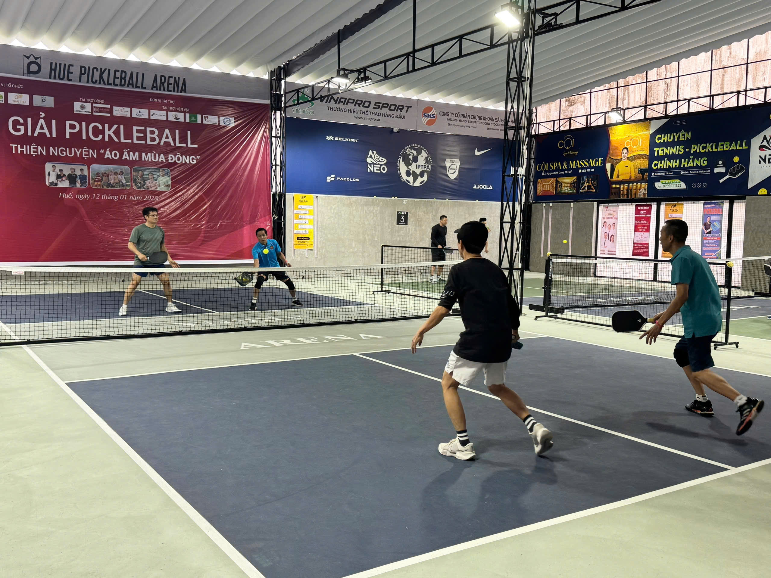 Khai mạc giải đấu Pickleball thiện nguyện Áo ấm mùa đông 2025