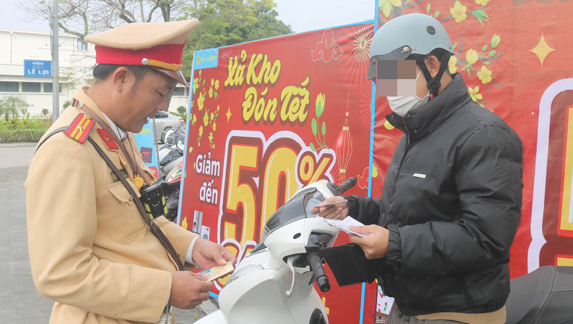 Tăng tính răn đe khi trừ điểm giấy phép lái xe