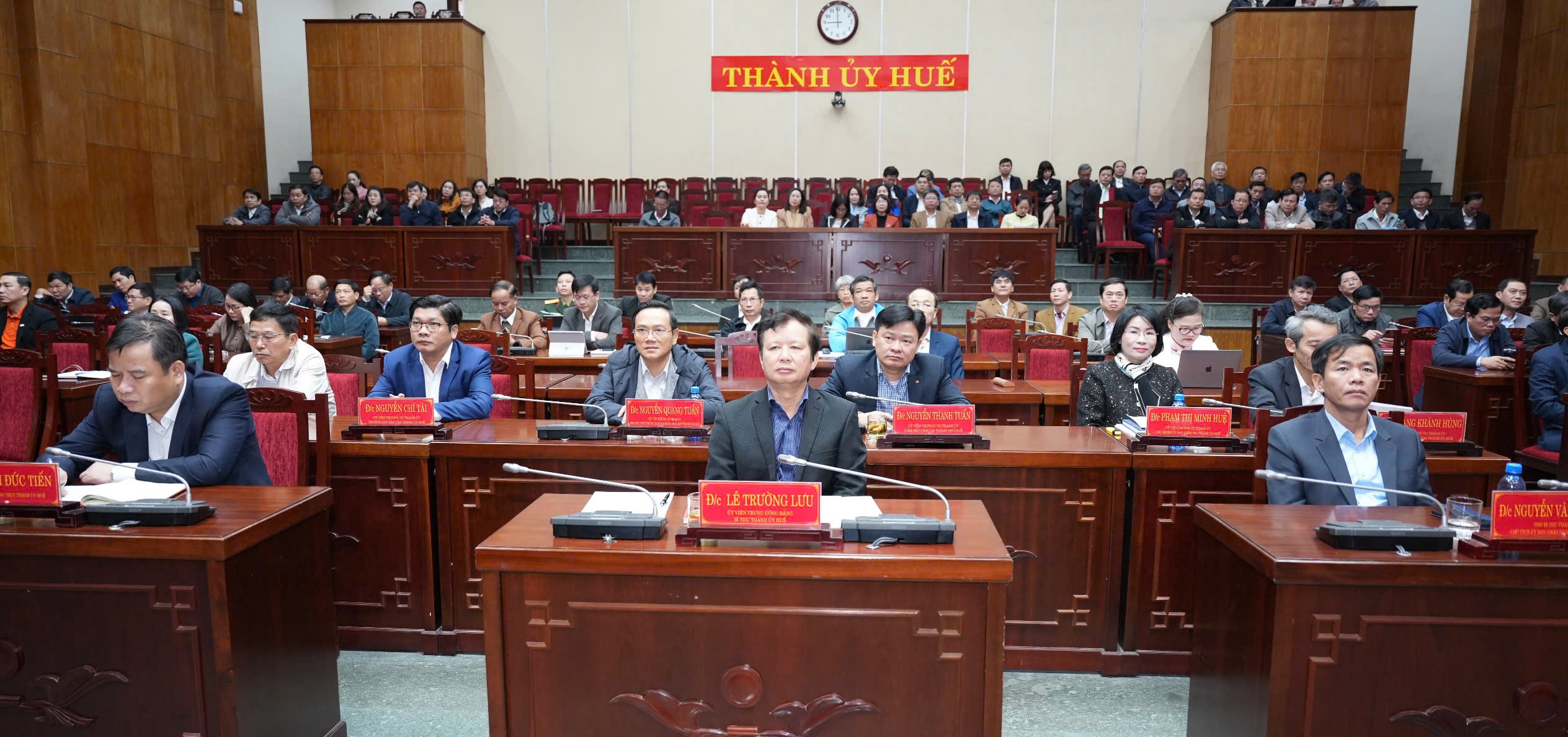 Tạo đột phá phát triển khoa học, công nghệ, đổi mới sáng tạo và chuyển đổi số