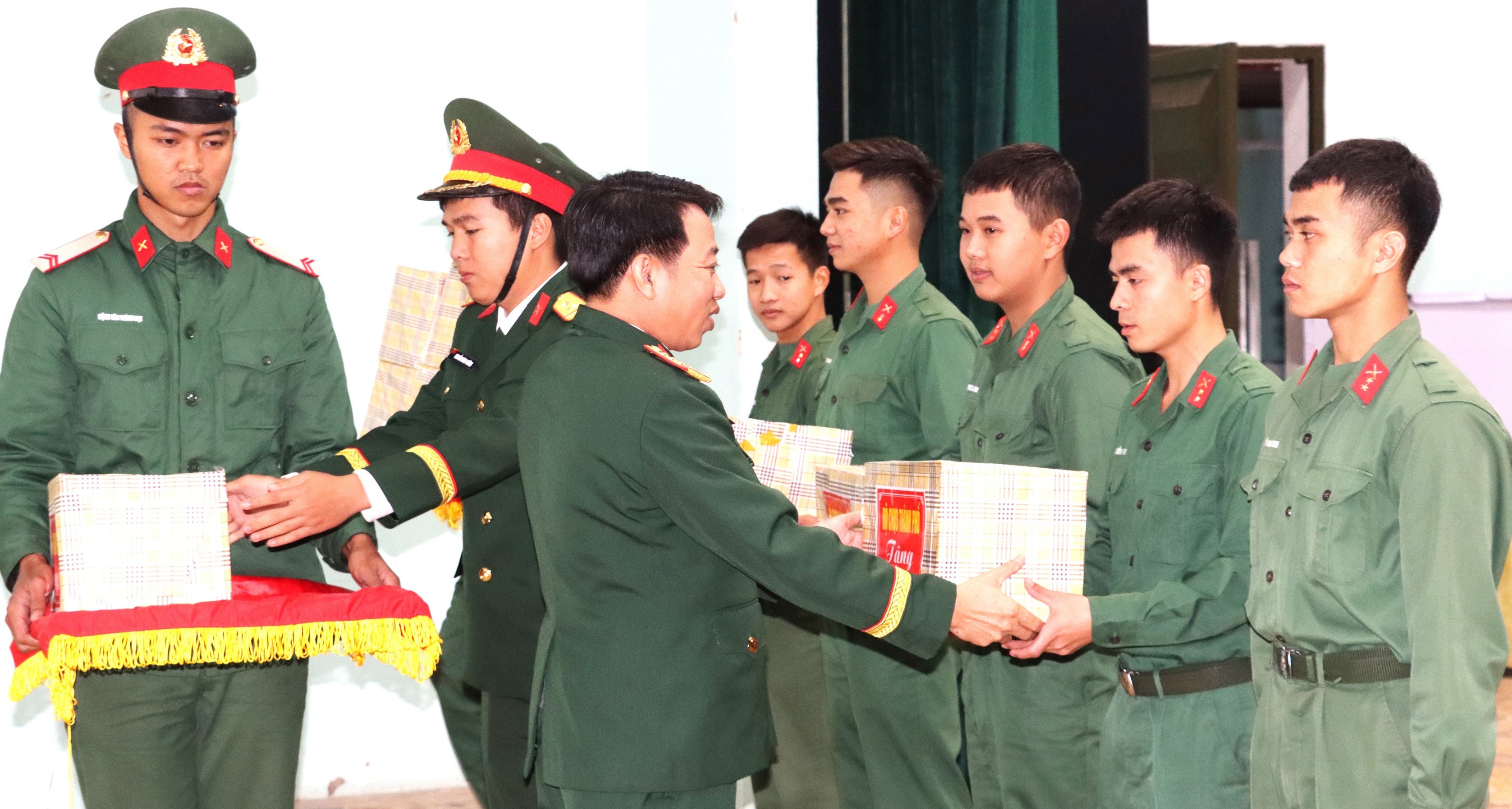 224 quân nhân hoàn thành nghĩa vụ quân sự trở về địa phương