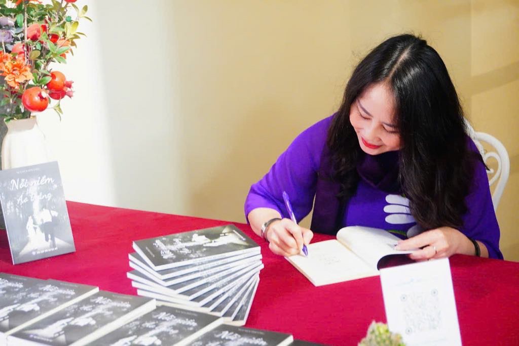 Một cuốn sách về những góc khuất của tuổi học đường