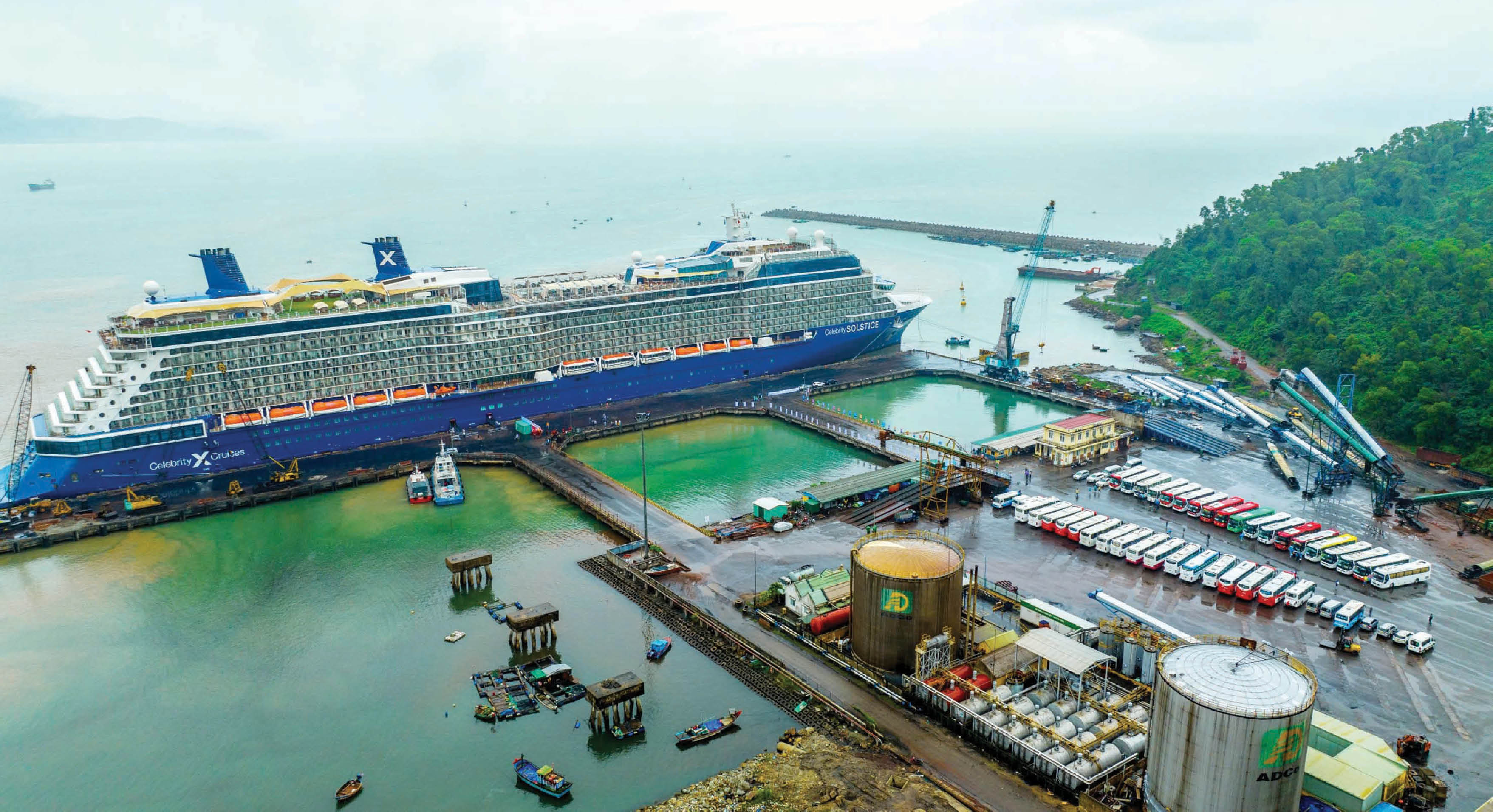 Mở cửa đón đầu tư