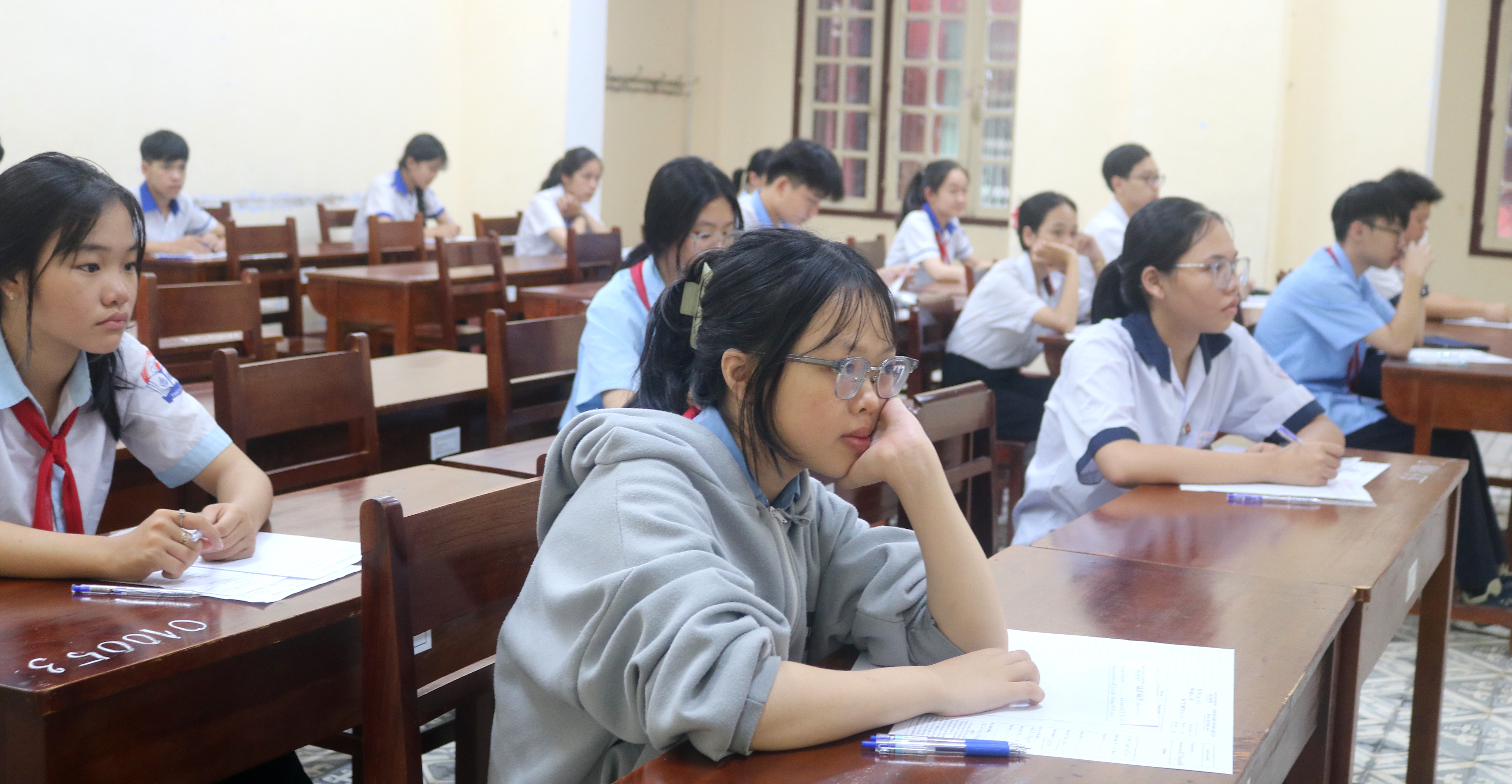 Huế Môn thi thứ 3 vào lớp 10 THPT công lập năm học 2025-2026 là ngoại ngữ