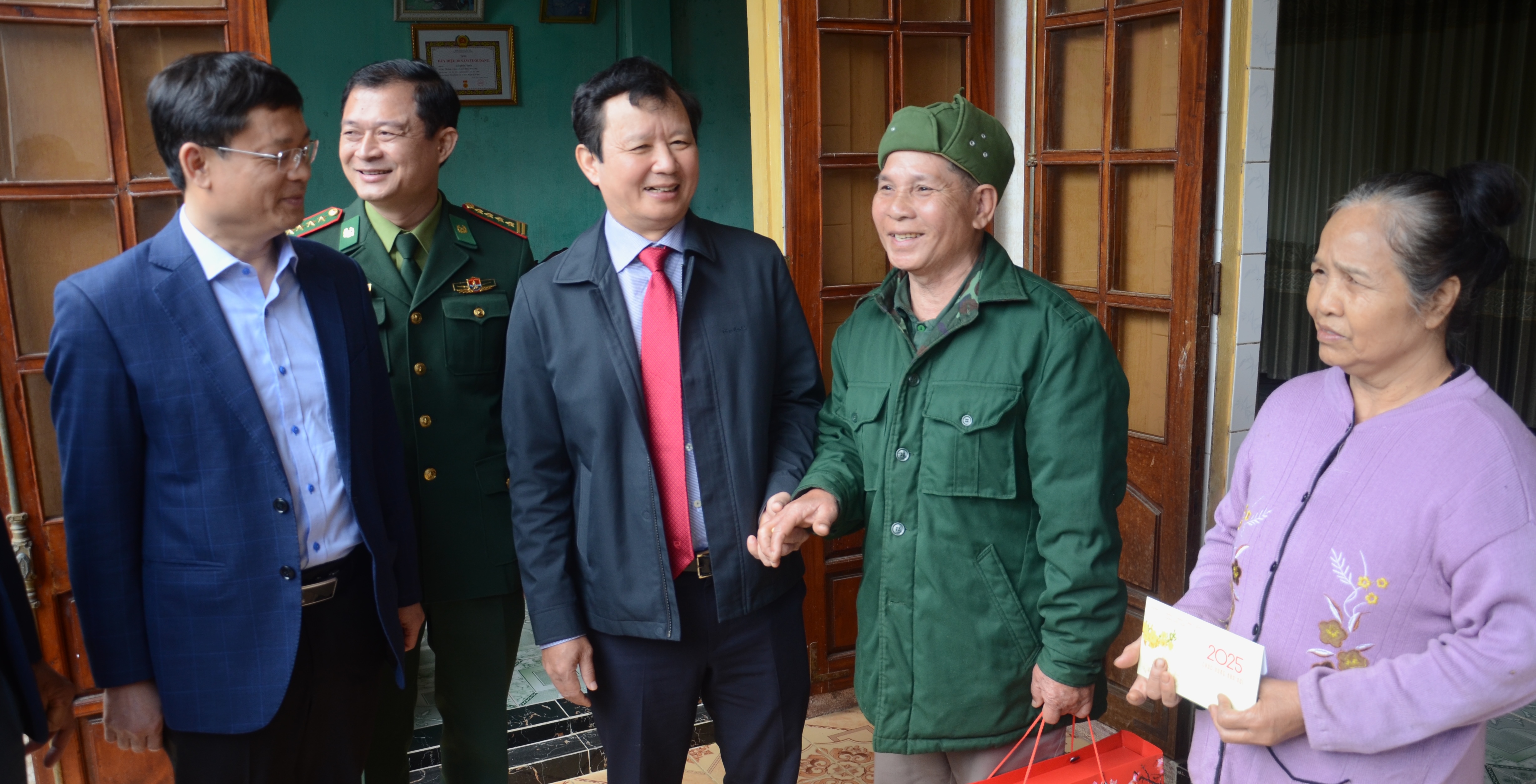 A Lưới cần có ý chí vươn lên, tự lực, tự cường