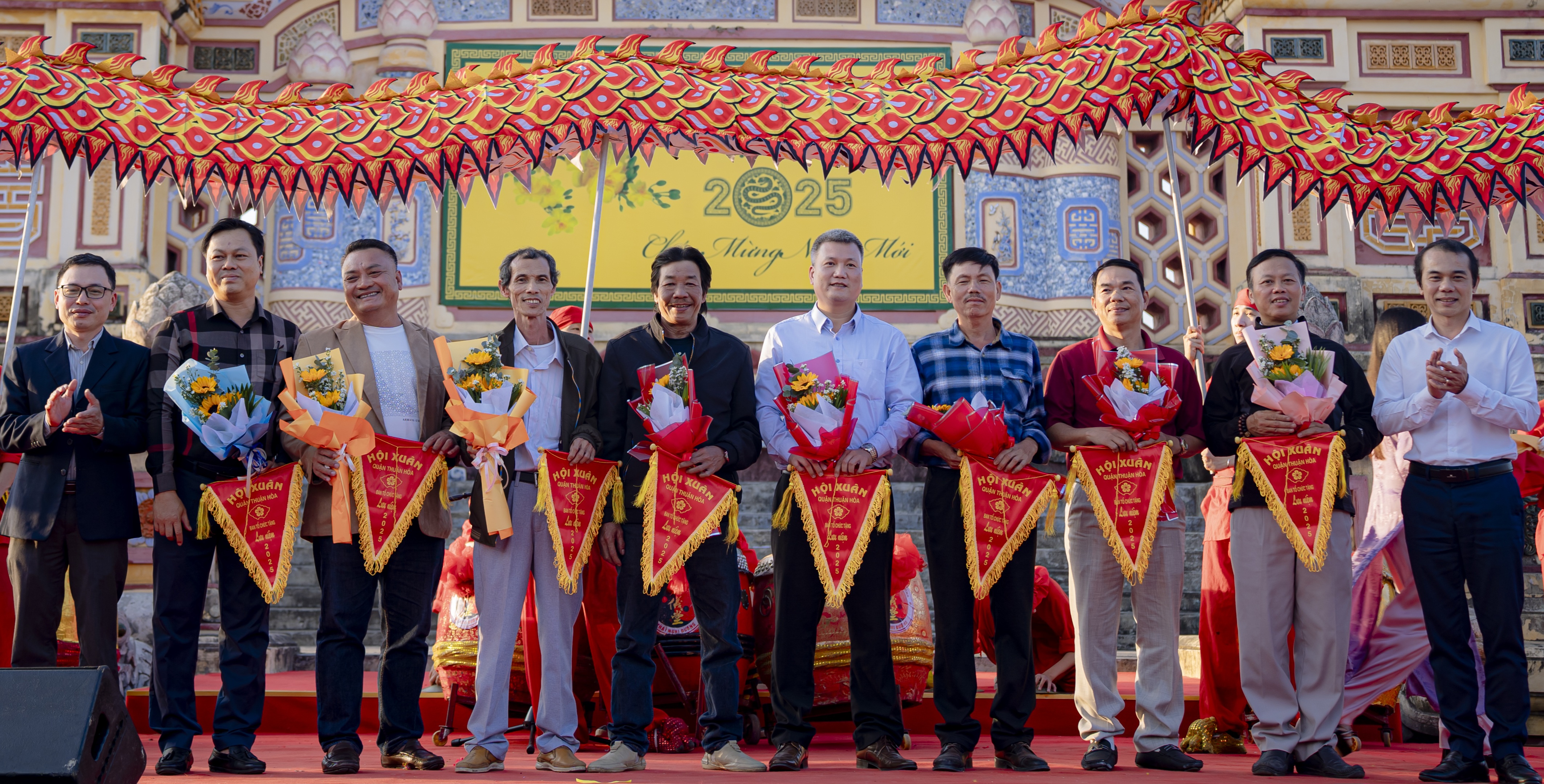 Quận Thuận Hóa khai mạc Hội Xuân Ất Tỵ 2025