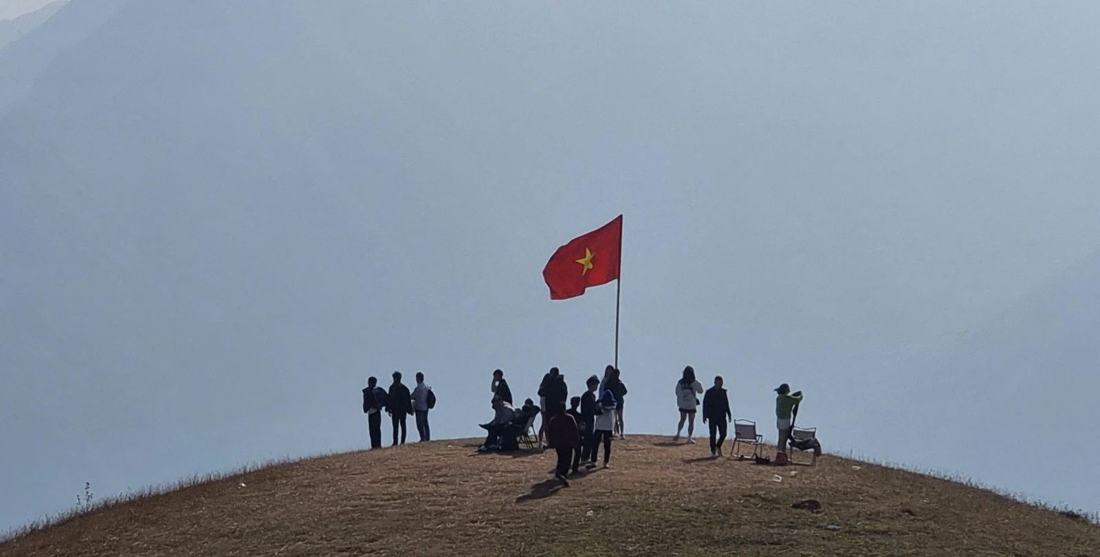 Người lao động được nghỉ 5 ngày dịp lễ 30 4 - 1 5