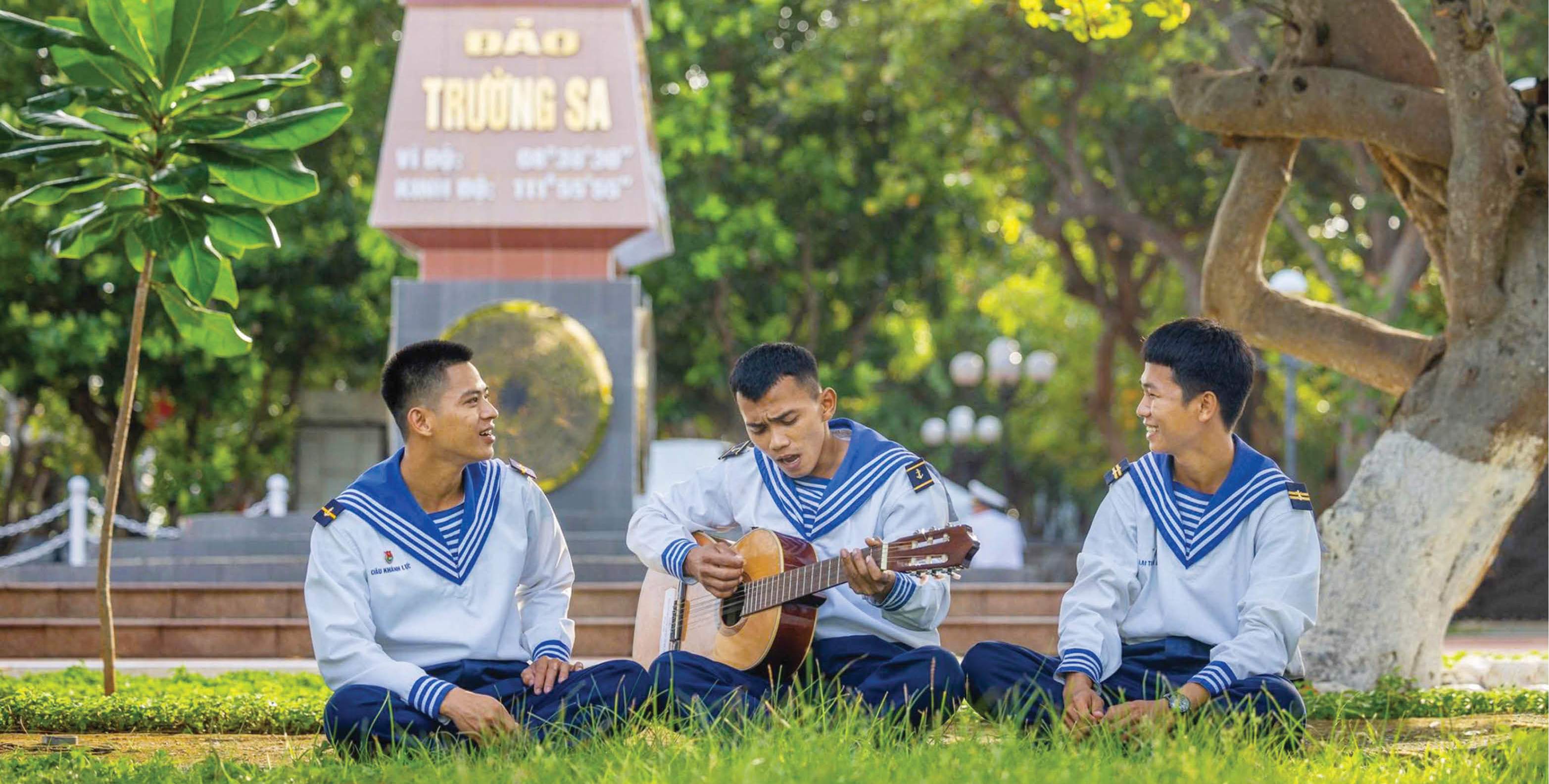 Người đảng viên nơi đầu sóng