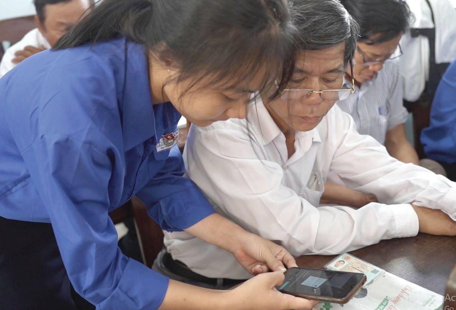 Thi đua thực chất, hiệu quả trên nhiều mặt