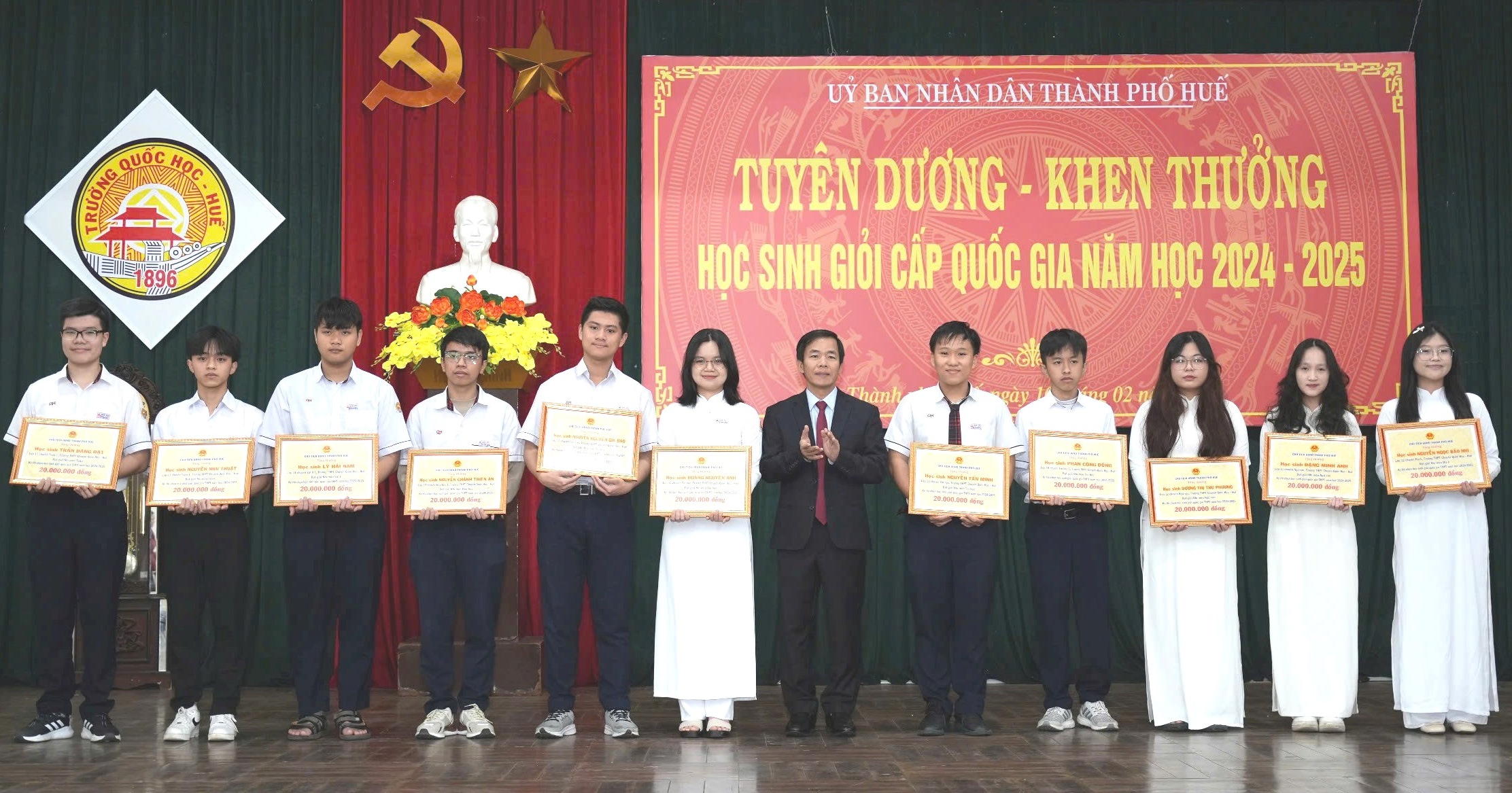 Tuyên dương 85 học sinh đoạt giải quốc gia