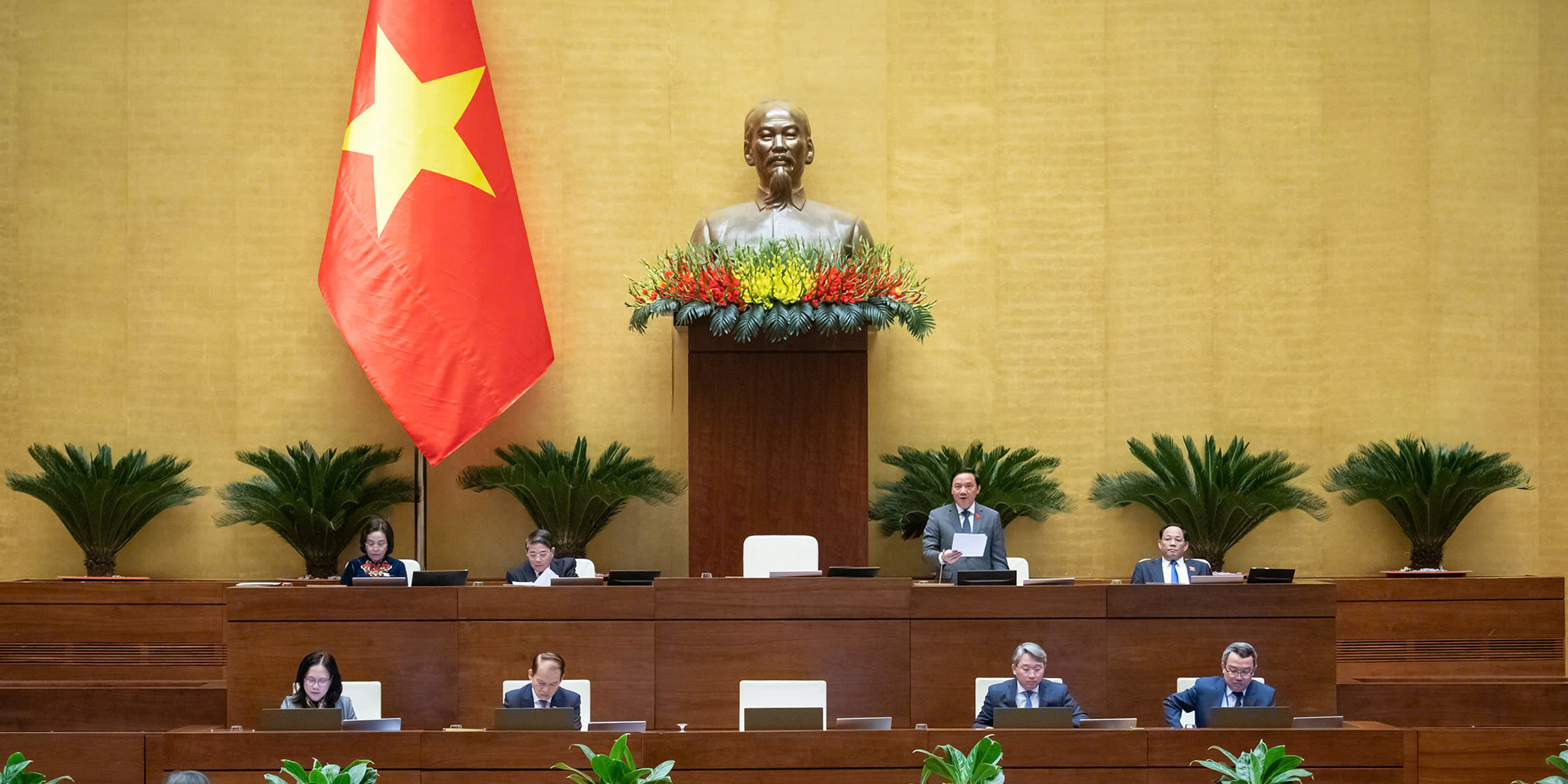 Hoàn thiện các nội dung liên quan đến sắp xếp tổ chức bộ máy Nhà nước