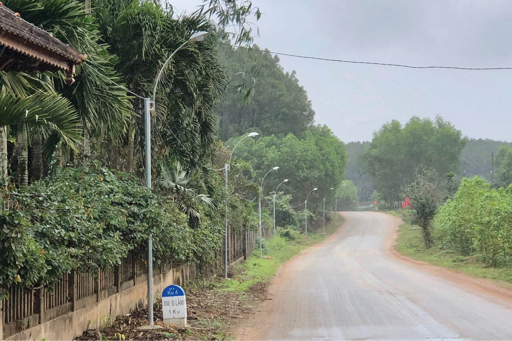 Đường sáng, dân vui