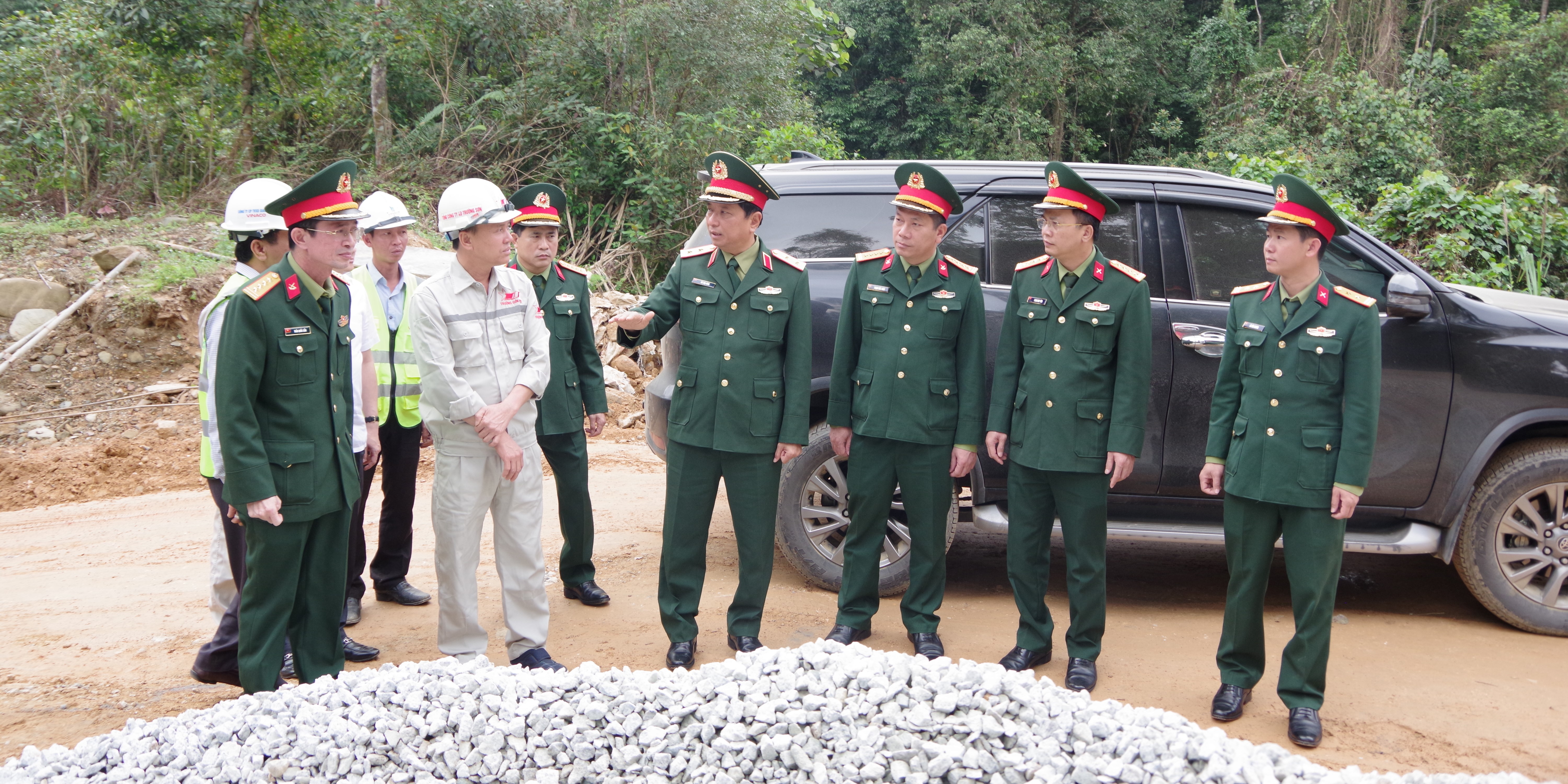 Phấn đấu hoàn thành tuyến đường 74 trước tháng 8 2025