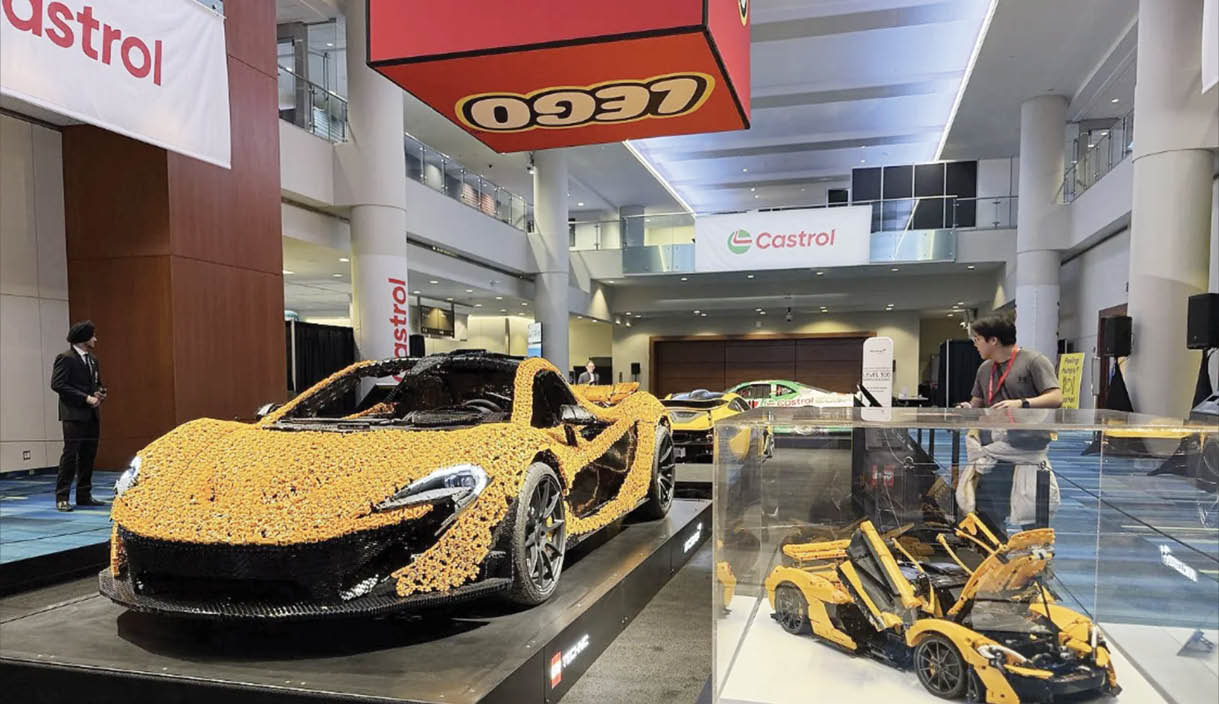 Trưng bày siêu xe LEGO Technic McLaren P1 kích thước thật tại CIAS 2025