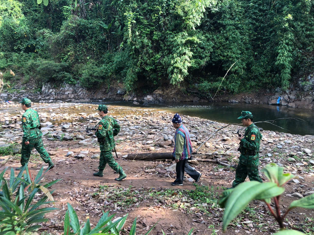 Quản lý, bảo vệ vững chắc chủ quyền, lãnh thổ, an ninh biên giới quốc gia