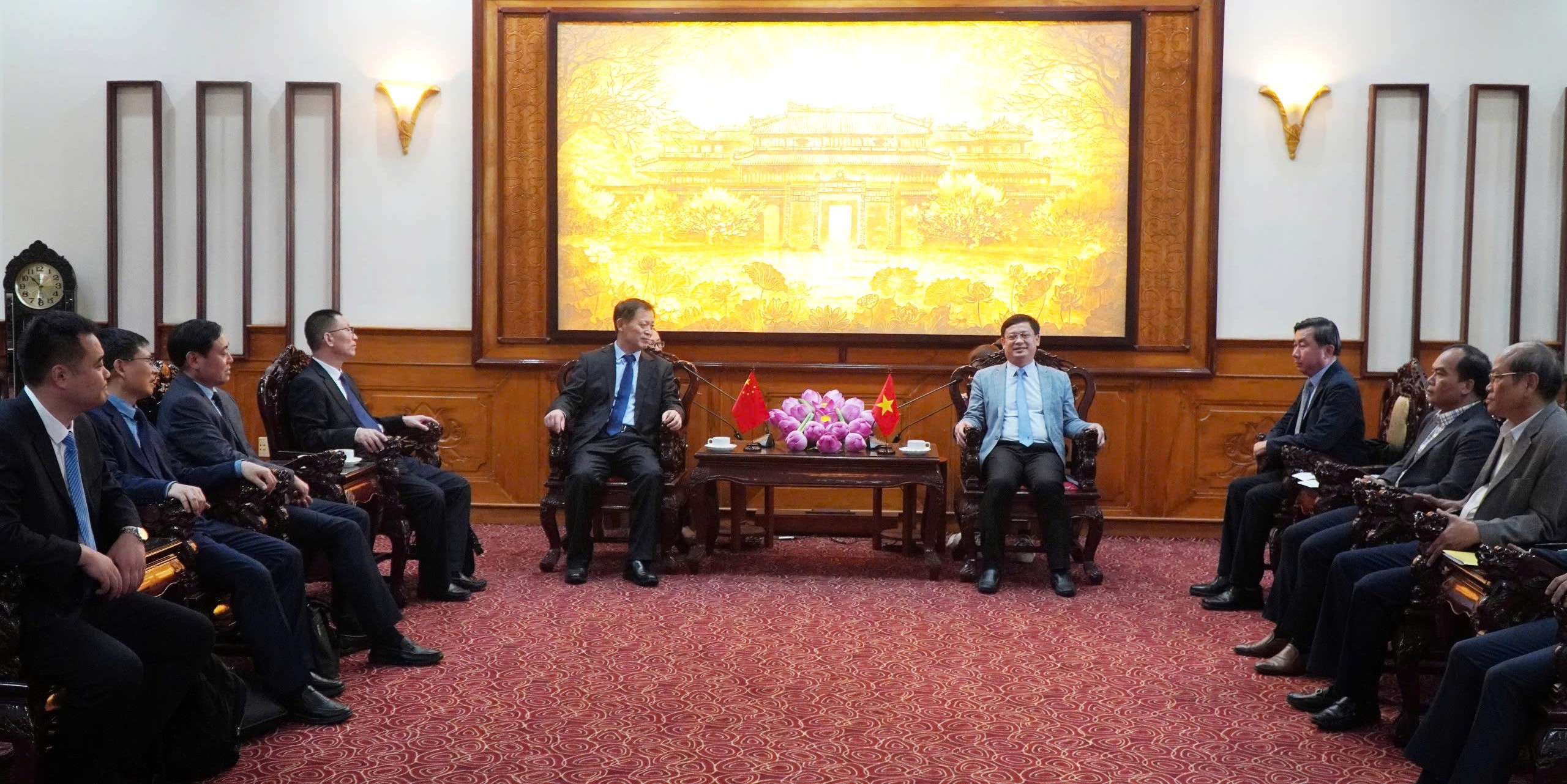 Hợp tác thiết thực trên nhiều lĩnh vực với thành phố Lâm Nghi Trung Quốc