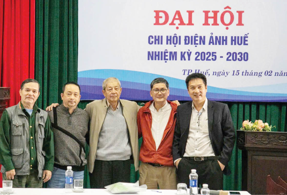 Văn Công Toàn “Người tu cõi Phật, ta tu cõi… Tình”