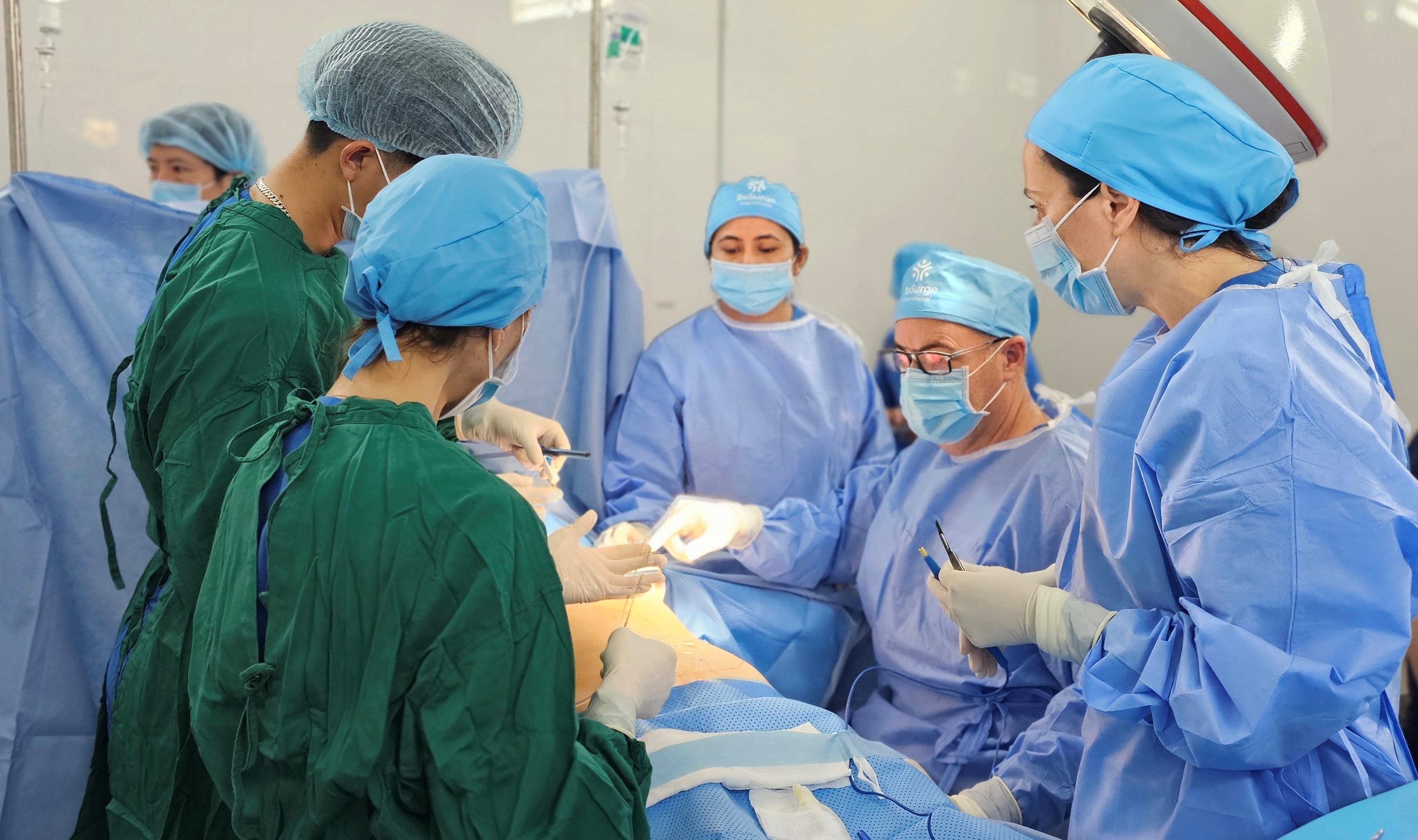 Nâng cao chất lượng khám, chữa bệnh từ hợp tác quốc tế