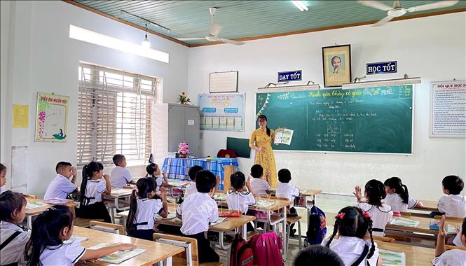 Quy định mới về chế độ làm việc đối với giáo viên phổ thông