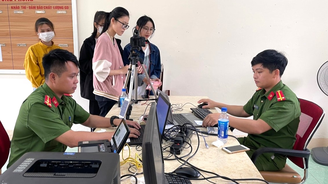 Triển khai 63 điểm thu nhận hồ sơ cấp tài khoản định danh điện tử mức độ 2