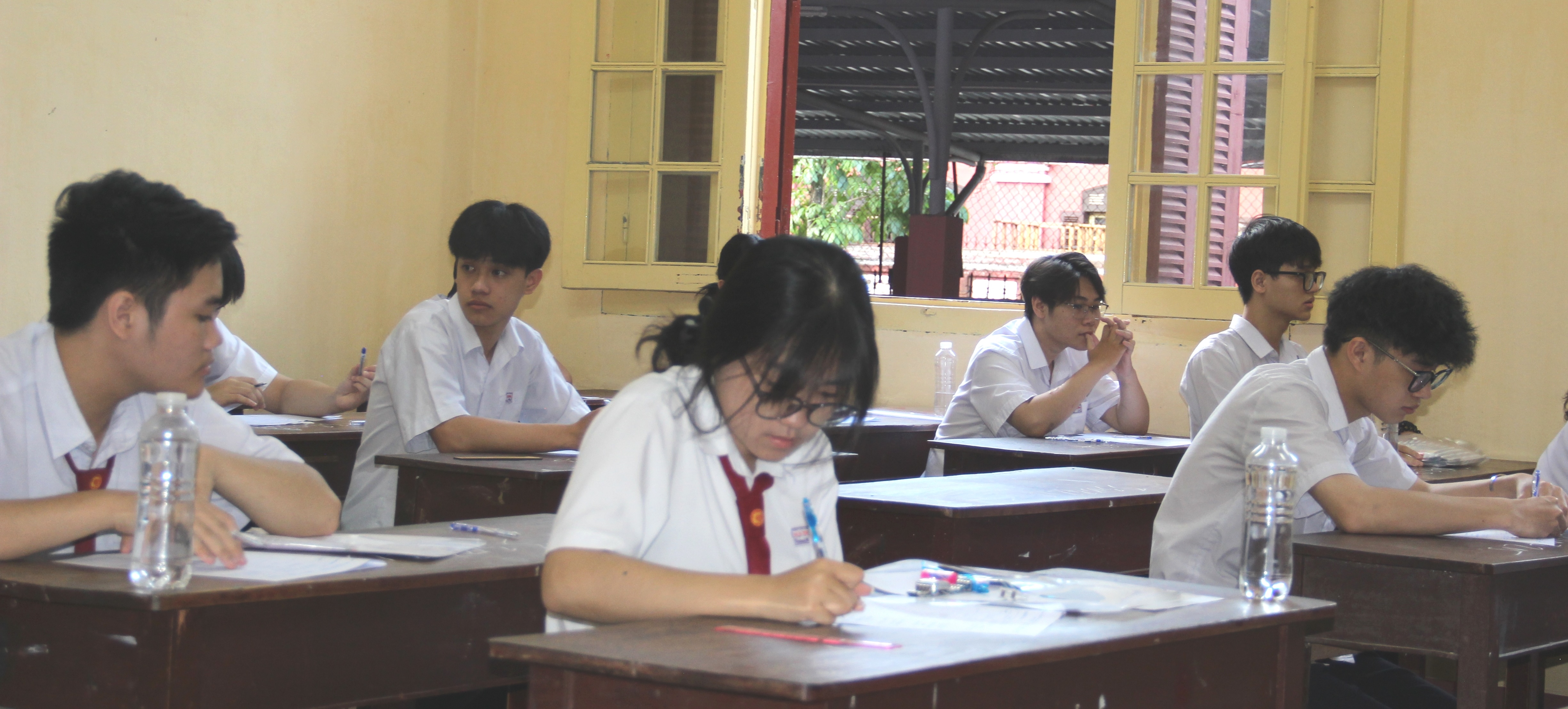 Triển khai công tác tuyển sinh đầu cấp, tổ chức thi tốt nghiệp THPT