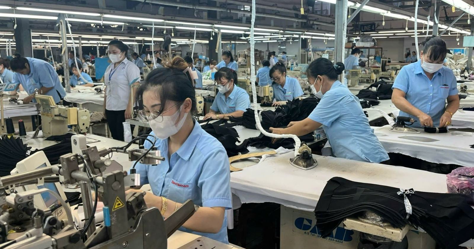 Doanh nghiệp lo ngại khi Mỹ áp thuế mới cho các sản phẩm nhập khẩu từ Việt Nam