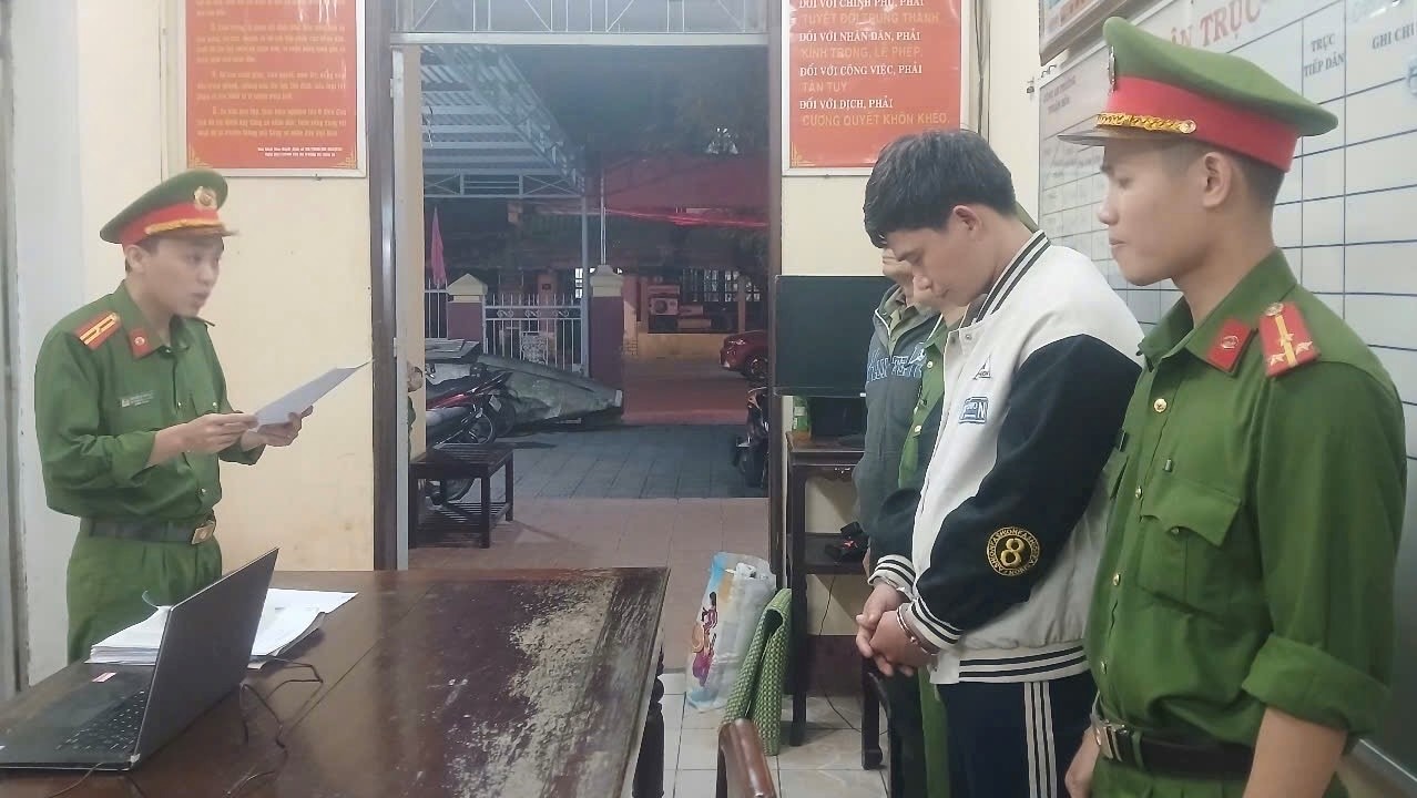 Bắt giữ đối tượng trộm hơn 52 triệu đồng của người dân để trong cốp xe