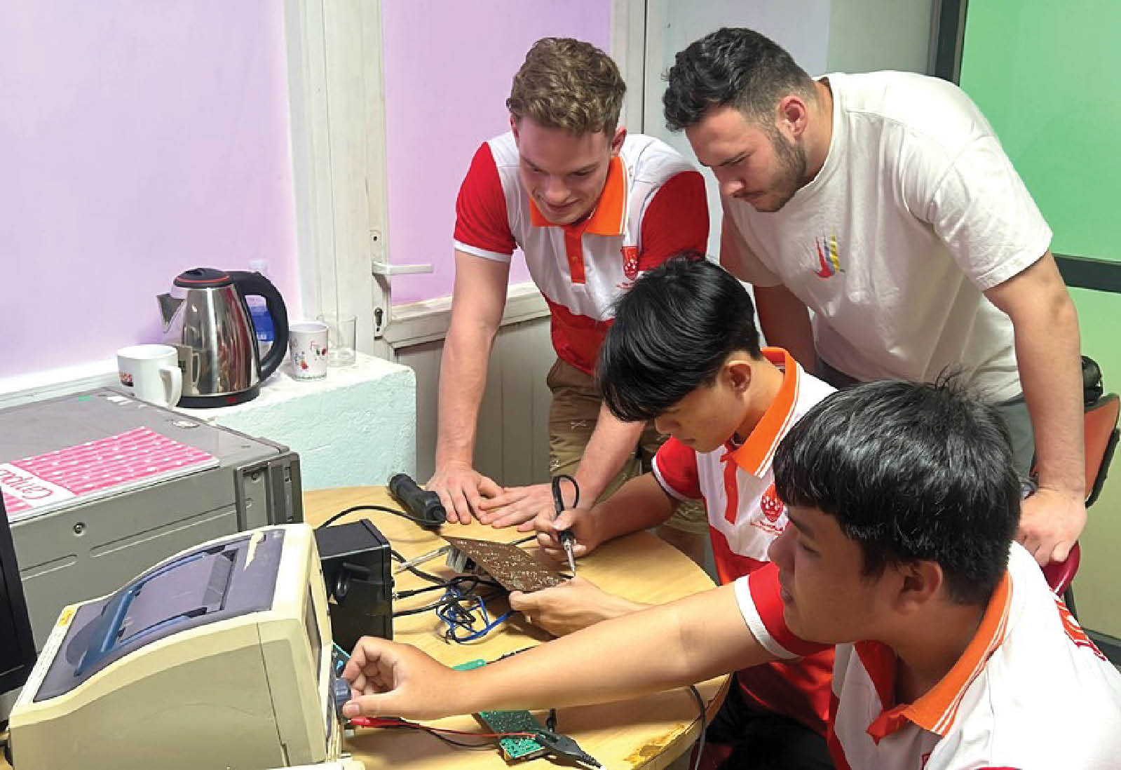 Cơ hội từ ngành công nghiệp bán dẫn