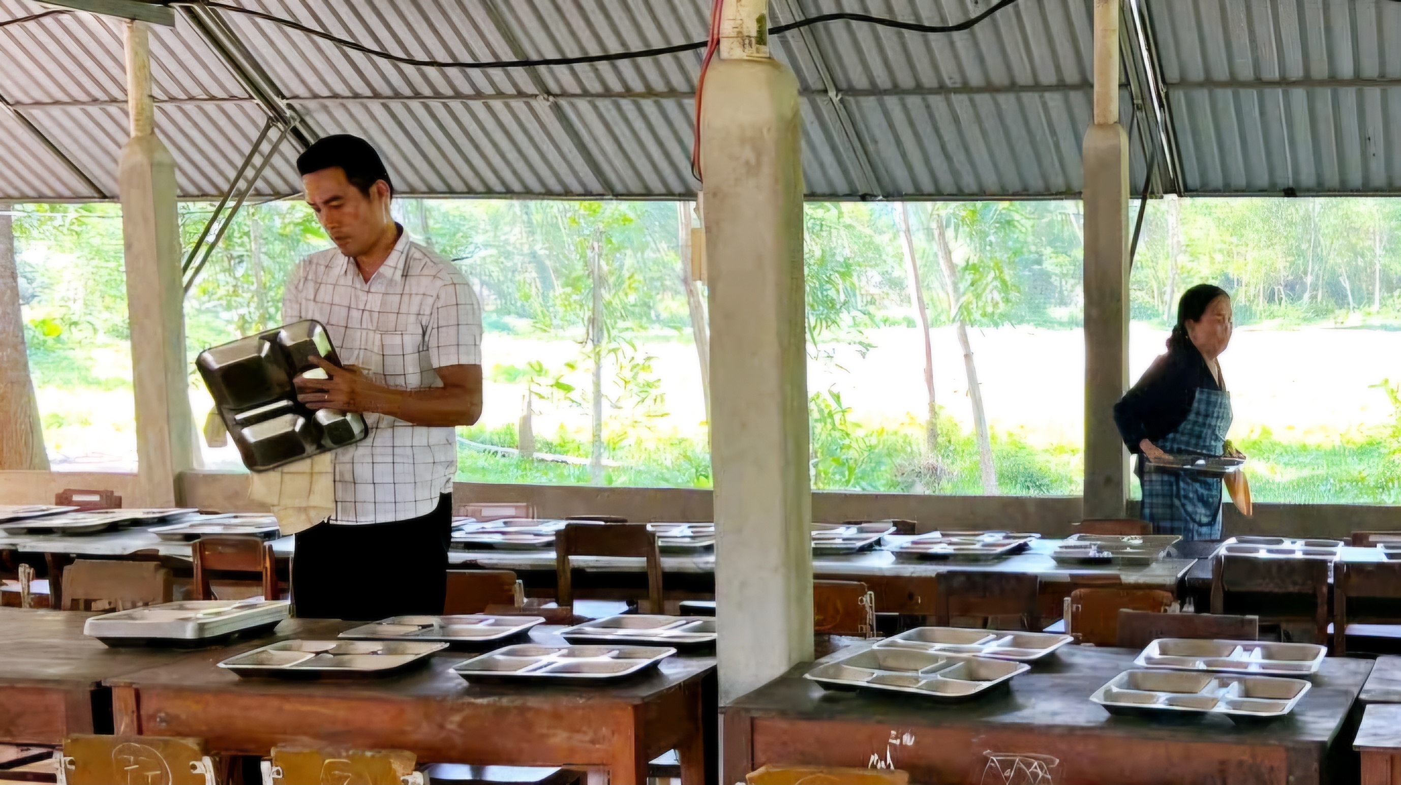 Giám sát công tác y tế trường học tại các cơ sở trường học ở huyện Phú Lộc