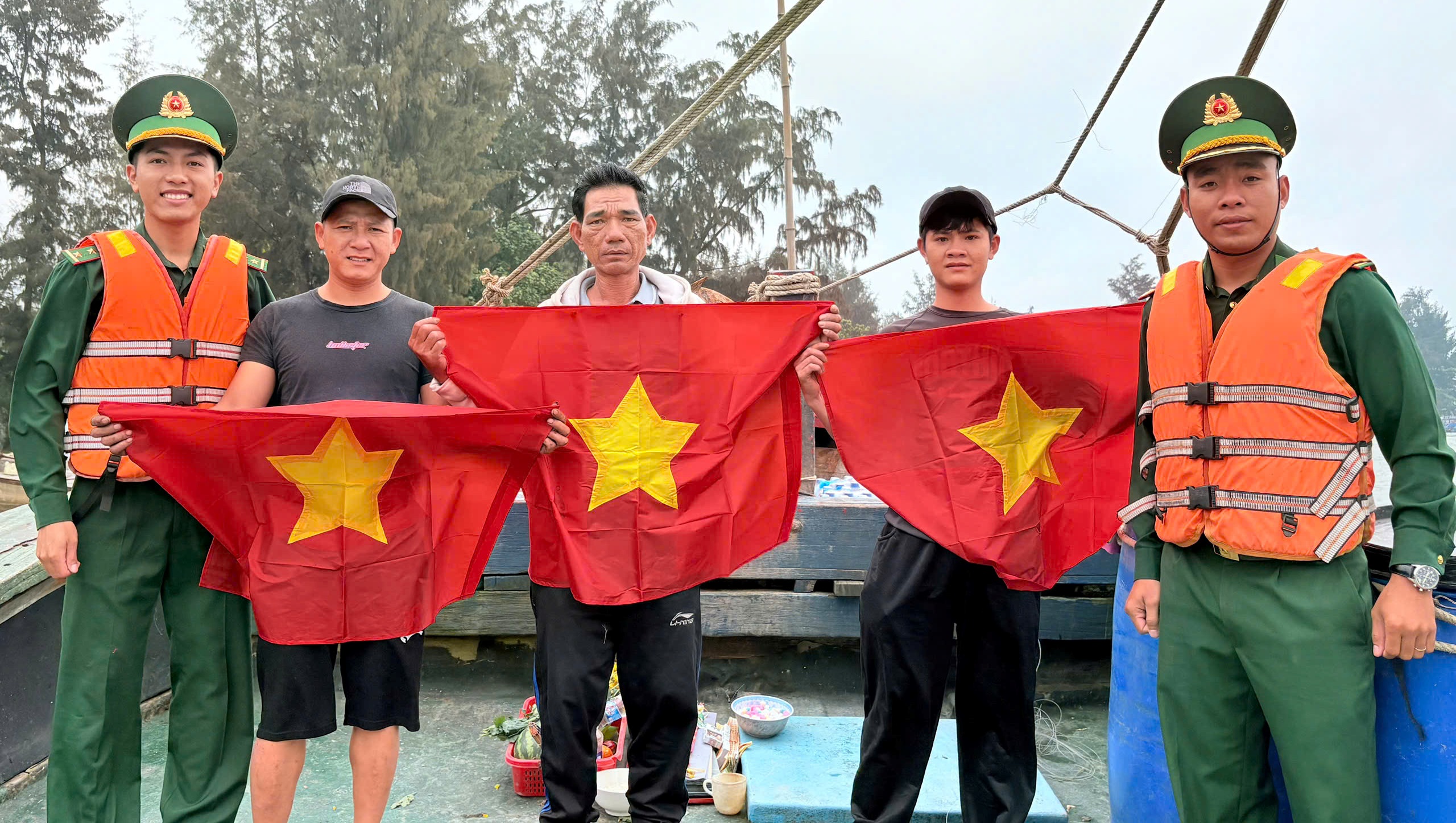 Thực hiện tốt nhiệm vụ bảo vệ chủ quyền lãnh thổ, an ninh biên giới quốc gia