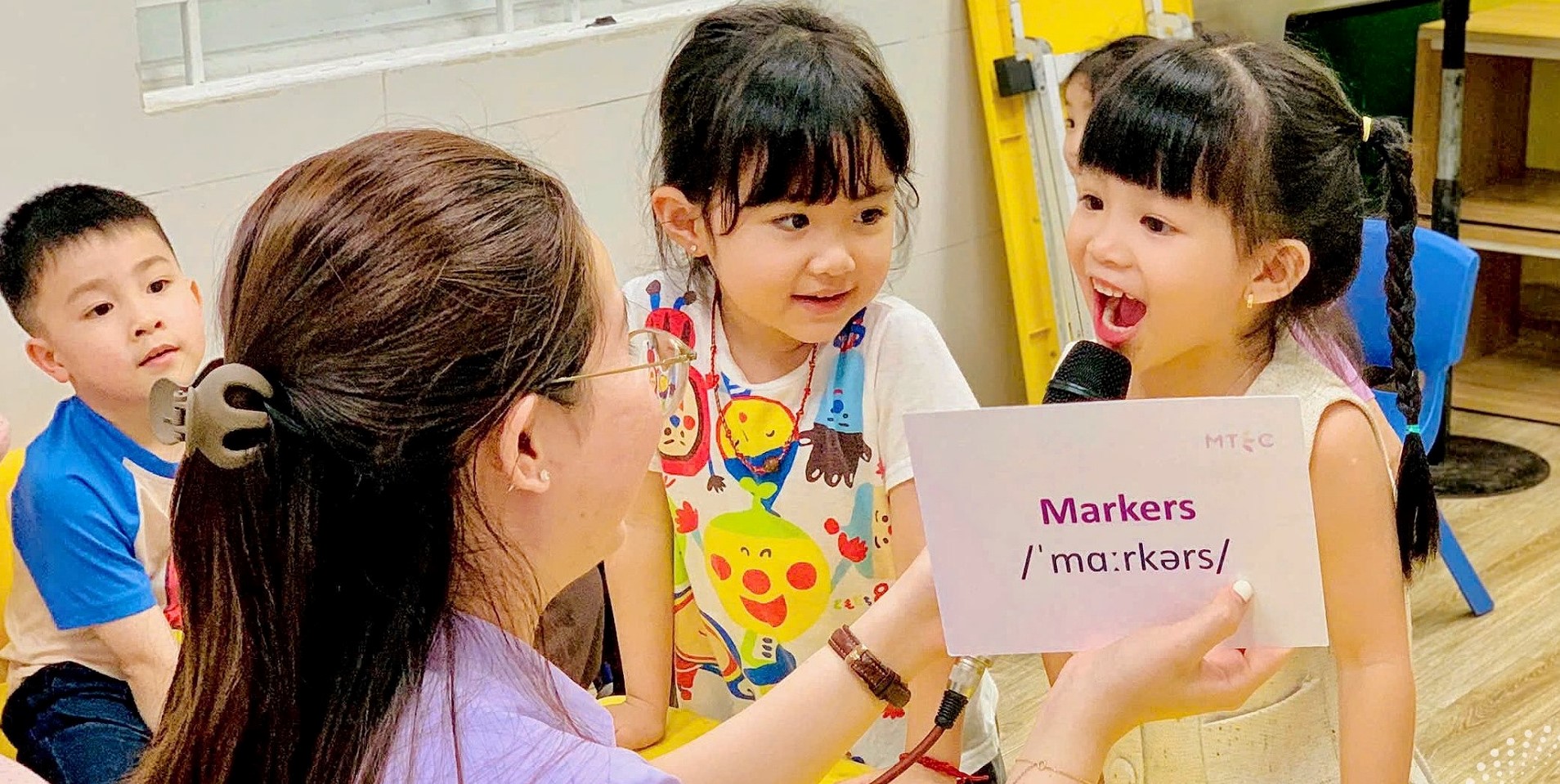 Kiểm tra hoạt động của các trung tâm ngoại ngữ