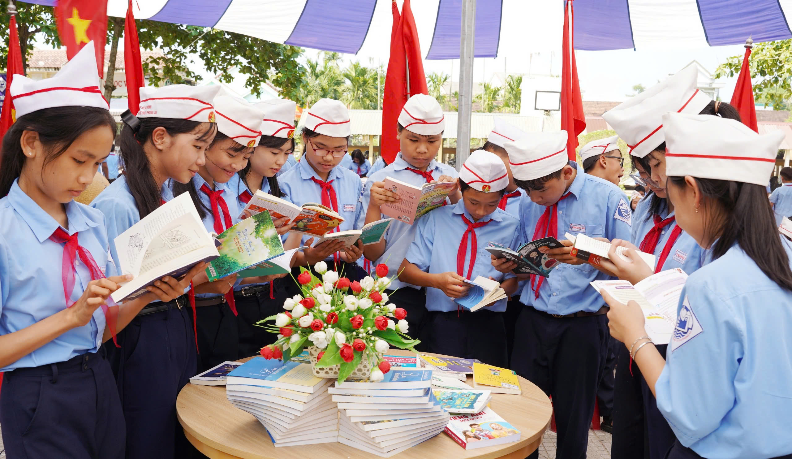 Thị xã Phong Điền tổ chức Ngày Sách và Văn hóa đọc lần thứ IV