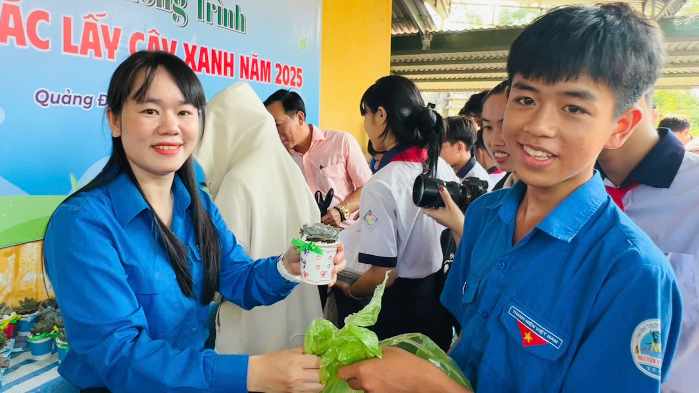 Thế hệ trẻ góp sức xây dựng thành phố thân thiện với môi trường