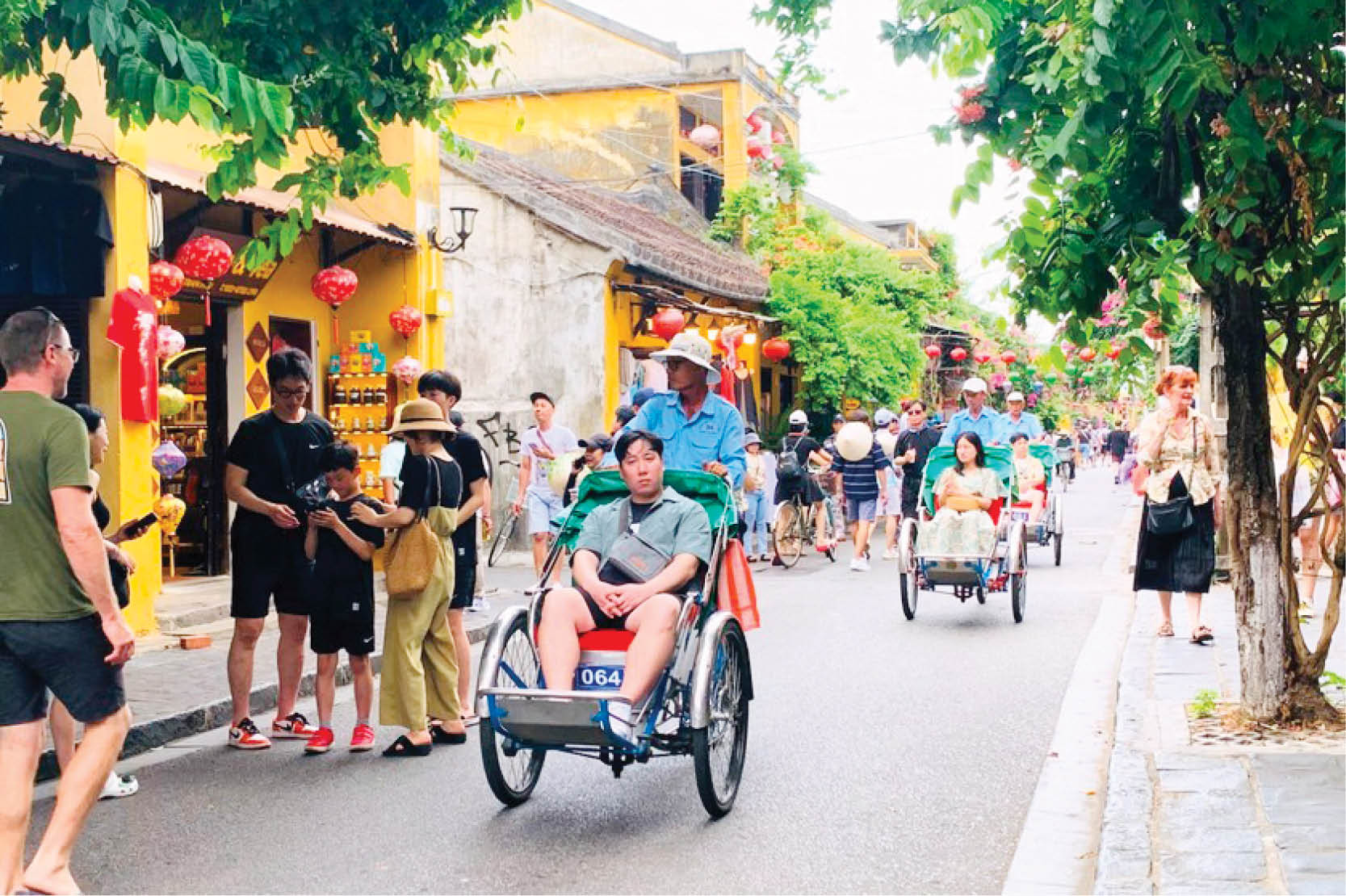 Du lịch dịp lễ Quốc tế Lao động bùng nổ ở châu Á