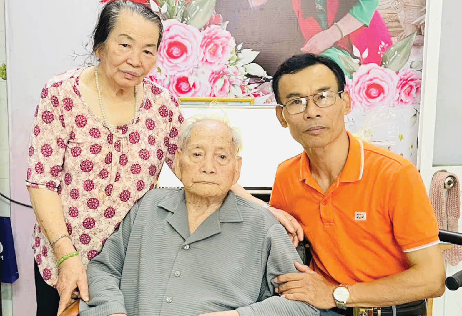 Người con hoàng tộc đi làm cách mạng