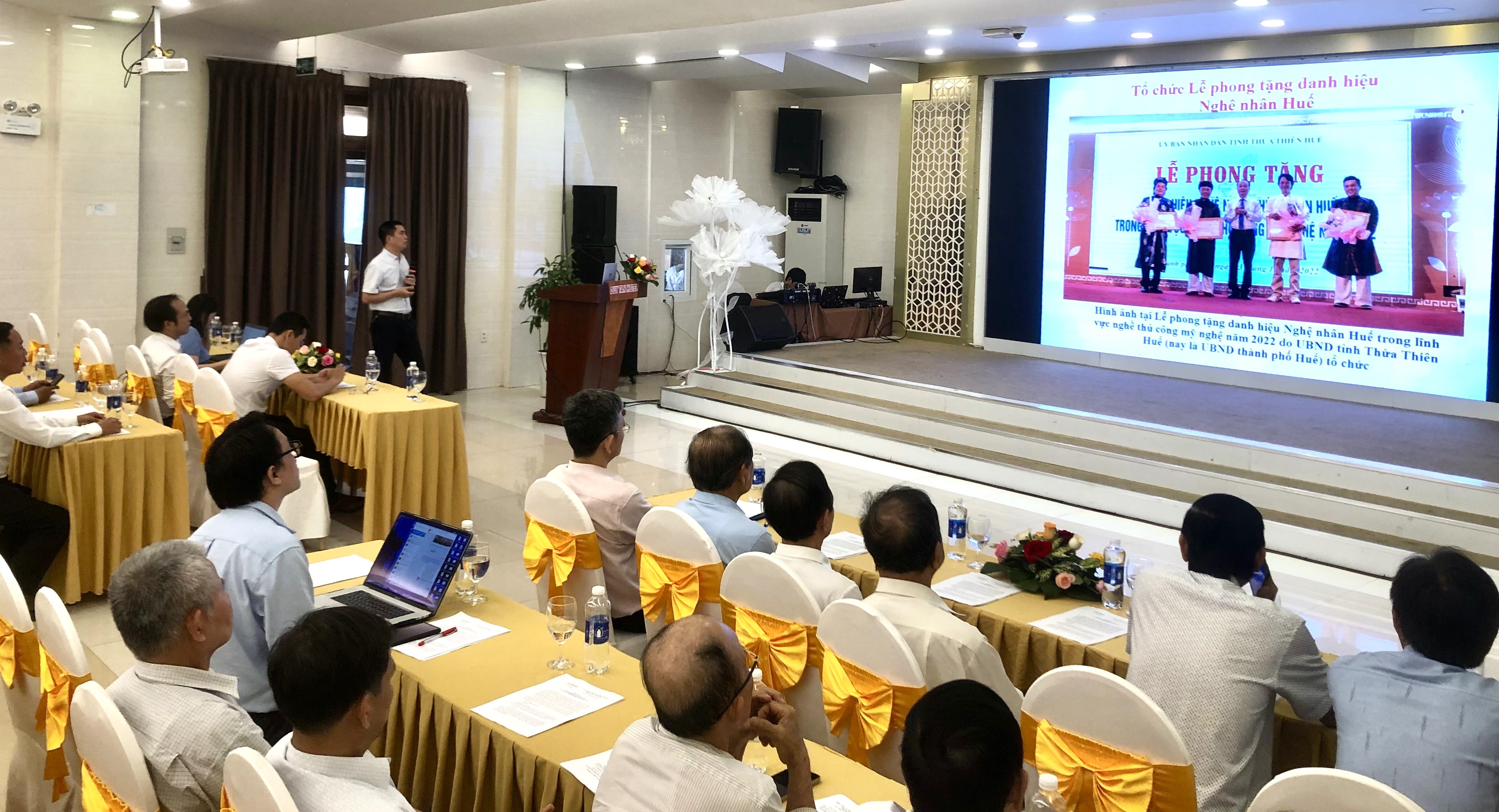 Xét tặng danh hiệu nghệ nhân trong lĩnh vực thủ công mỹ nghệ