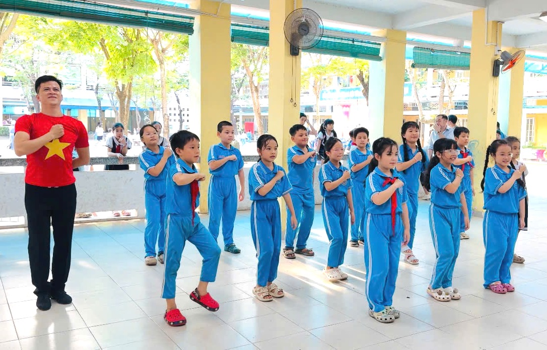 Giáo dục kỹ năng, năng khiếu cho học sinh