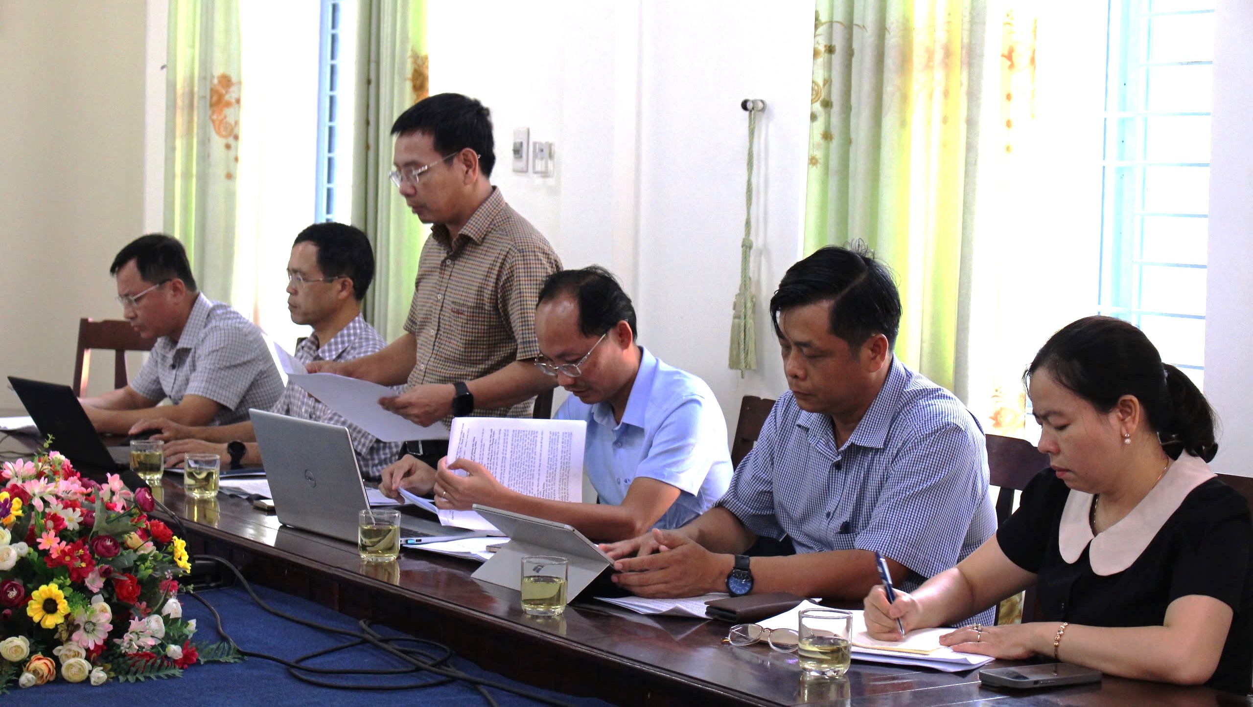 Đẩy nhanh tiến độ giải phóng mặt bằng các dự án trọng điểm ở Phong Điền