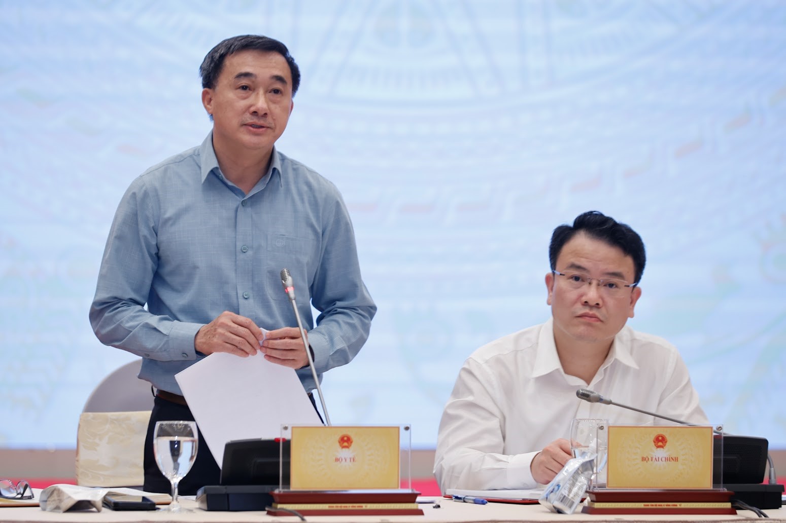 Thứ trưởng Bộ Y tế thông tin lộ trình miễn viện phí cho người dân