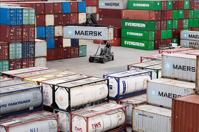 EU cân nhắc áp thuế đối với 100 tỷ euro hàng hóa Mỹ