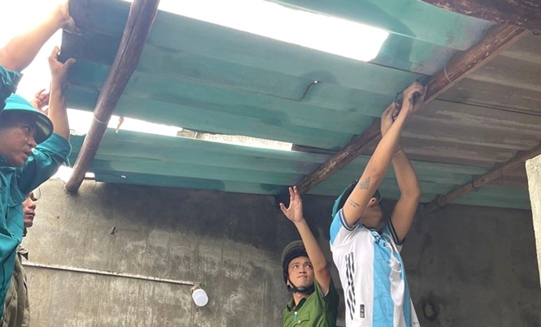 Cảnh báo dông tố, lốc sét, mưa đá và mưa lớn cục bộ trên địa bàn TP Huế