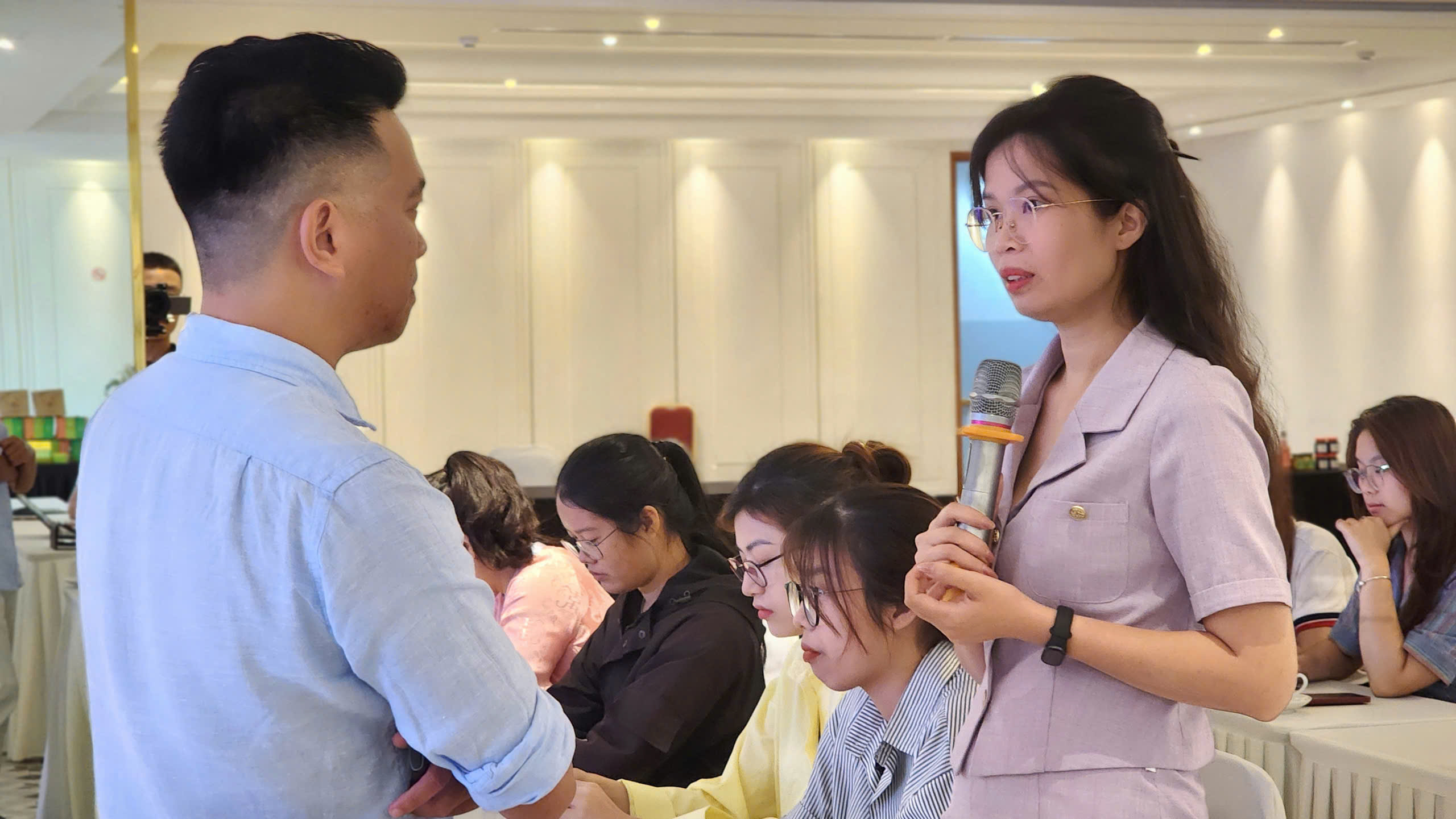 Hỗ trợ doanh nghiệp xây dựng chiến lược bán hàng đa kênh