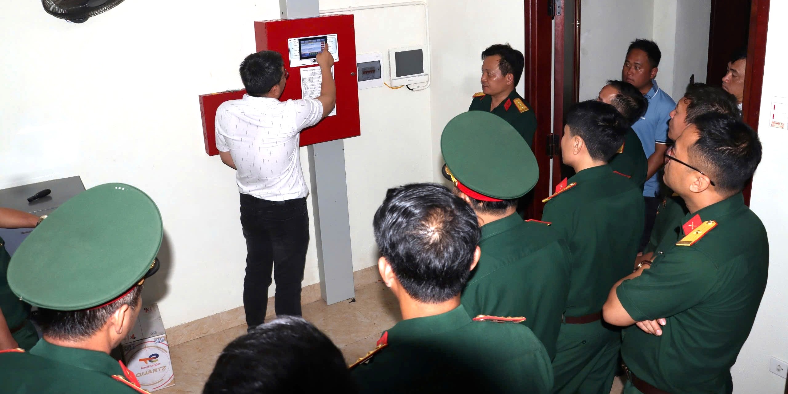 Bộ Chỉ huy Quân sự thành phố tập huấn phòng cháy chữa cháy