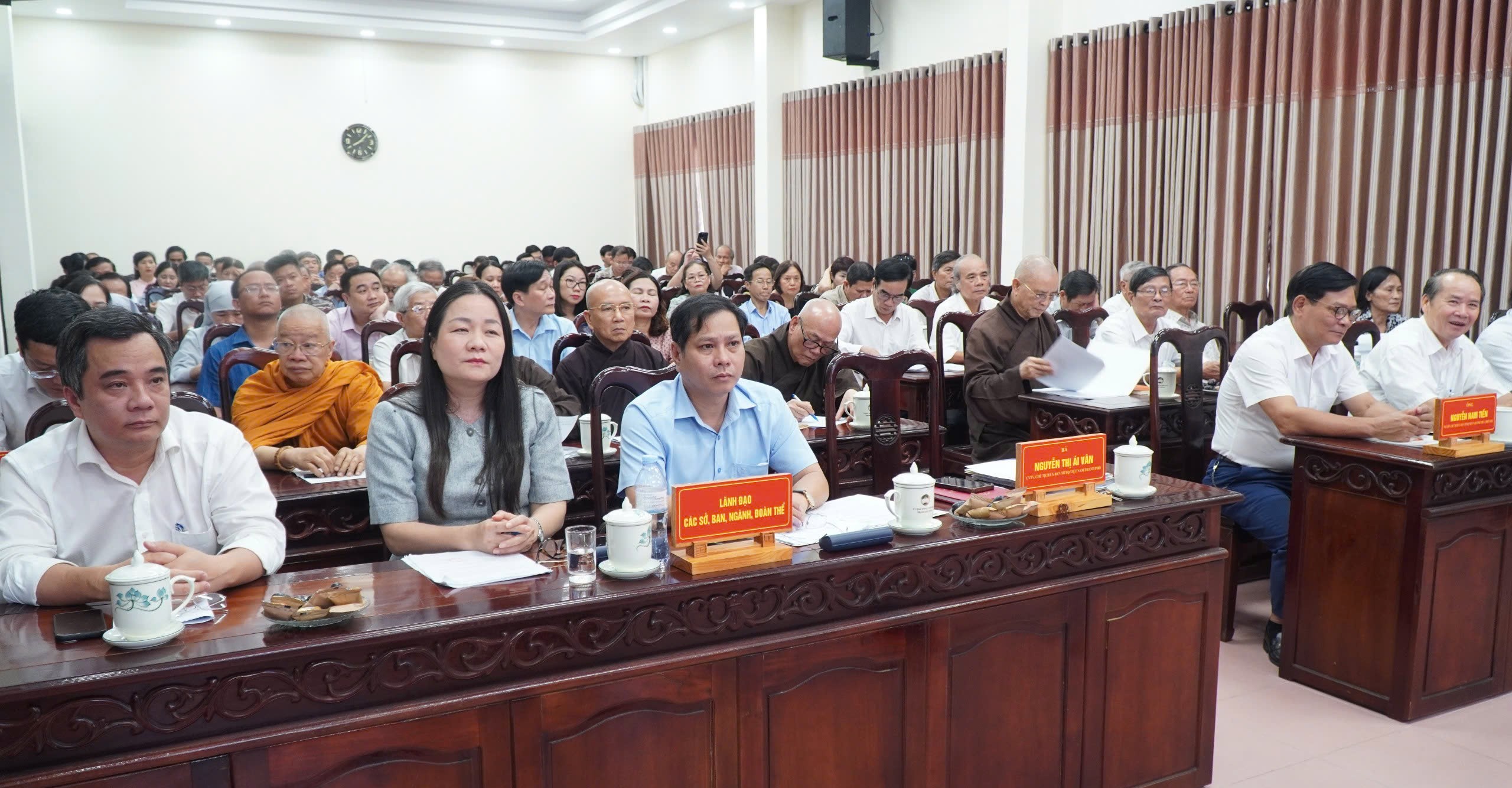 Tổ chức lấy ý kiến về sửa đổi Hiến pháp