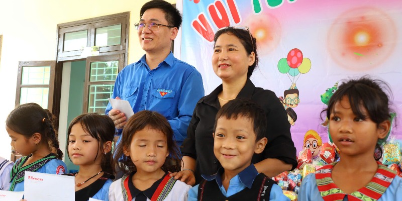 Tết Thiếu nhi đến sớm với học sinh Thượng Lộ